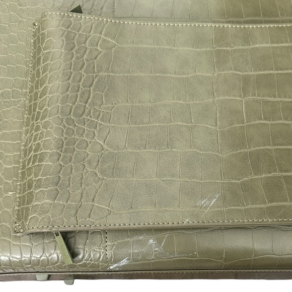 BEIS The Large Work Tote Travel Bag in Olive Green Croc Embossed $180 - Picture 14 of 15
